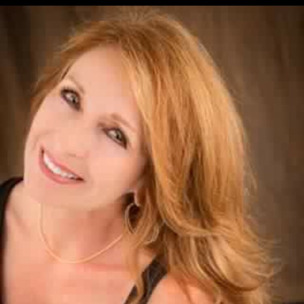 Meet your Posher, Michele